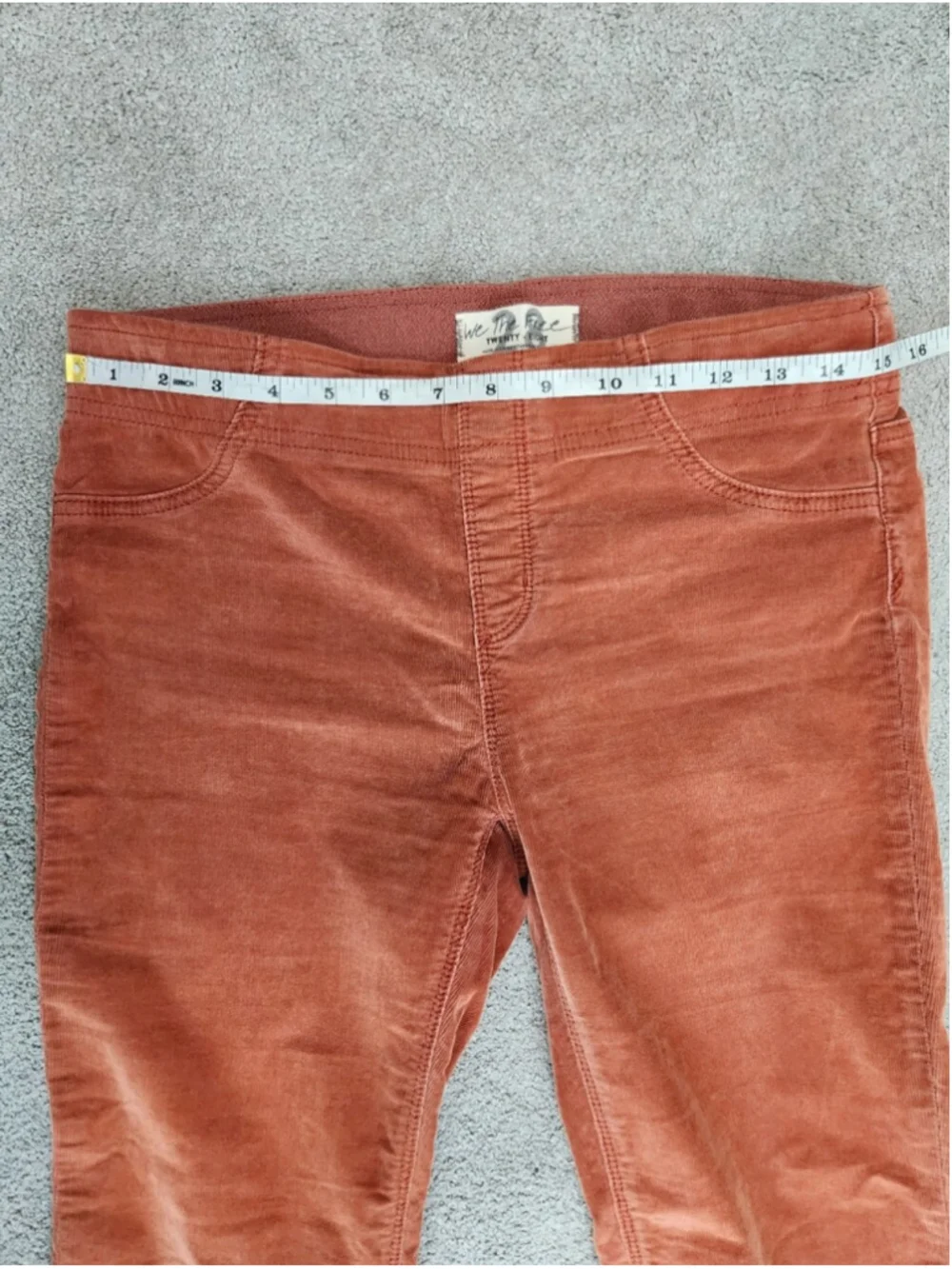 We The Free Low Rise Corduroy Flare Pull On Pants Size 28 Stretchy 70s 60s Bell